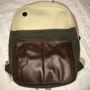 Focused space tan backpack with laptop holder